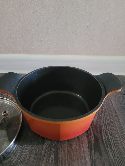 Продам разные кастрюли