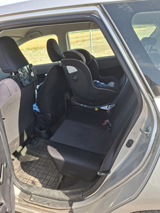Toyota Verso S регистрирана