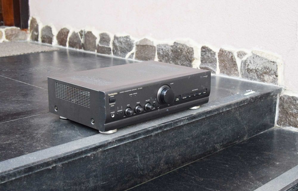 Amplificator Technics SU-V 500