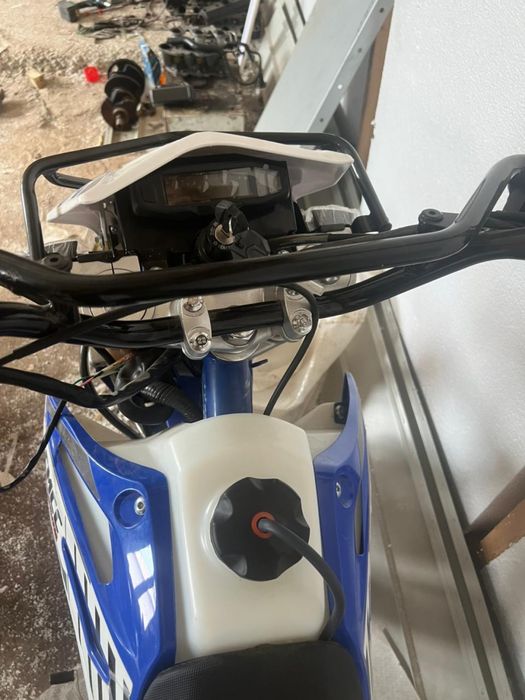 Продам мотоцикл SYCMCC 250