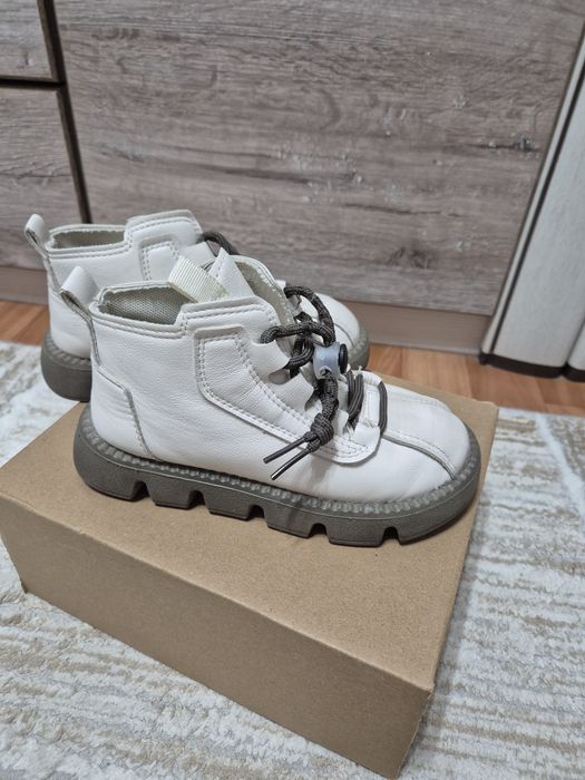 Обувь для девочки