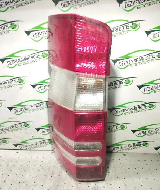 Lampa / Tripla stop stanga pe aripa Mercedes-Benz Sprinter 2011