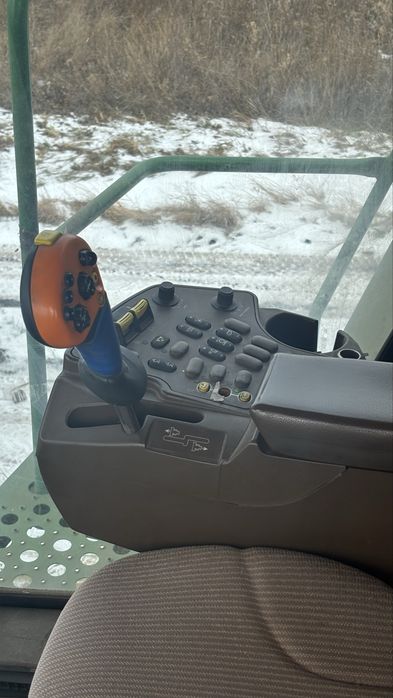 Зерноуборочный комбайн John Deere WTS9660i