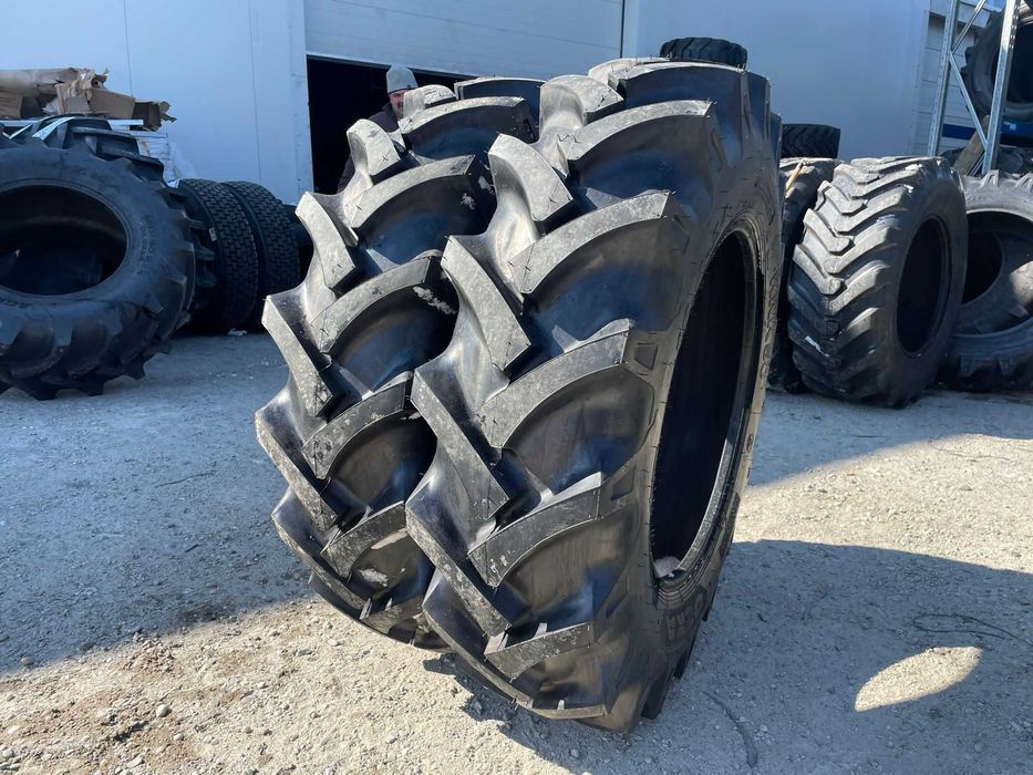 Anvelope noi 12.4-24 Cauciucuri agricole de tractor cu 12PLY