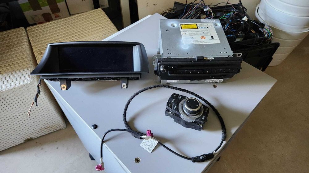 Navigatie navi mare profesionala CIC originala BMW E81 E82 E87 E88