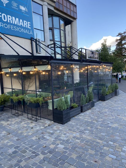 Pergola retractabila electrica