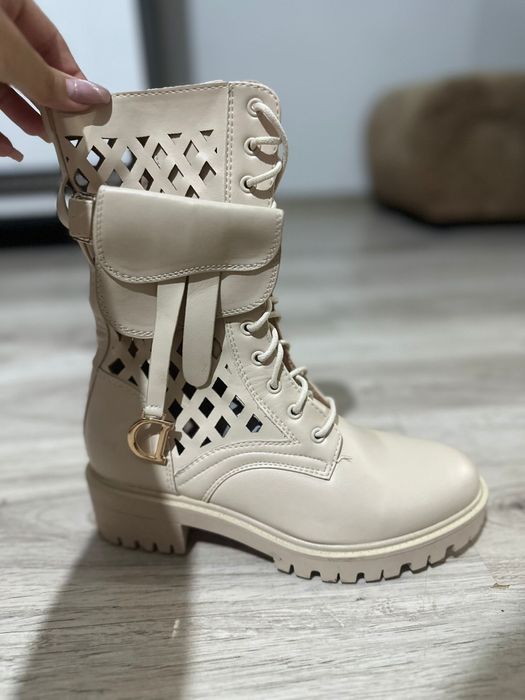 Дамски боти:оригинални и красиви