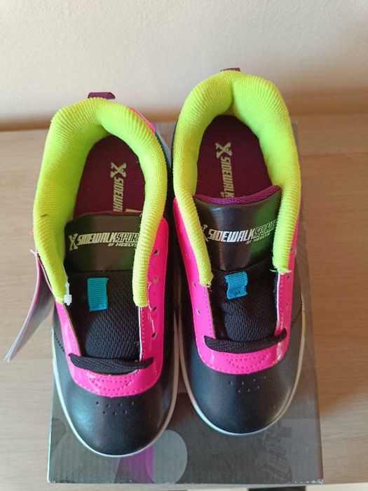 Детски Маратонки Кецове с колелца Sidewalk спортни обувки черно розово