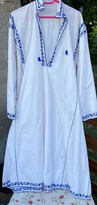 Cămașă traditionala romăneasca
