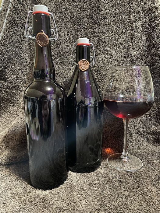 Бутылки под «вино домашнее»