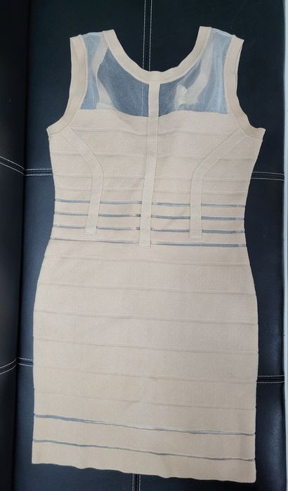 Бандажна рокля   с цип