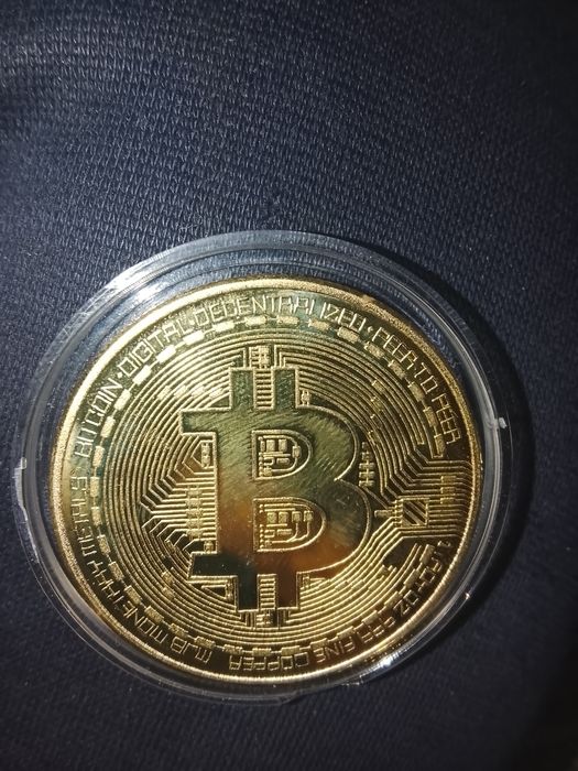 Продам биткоен..