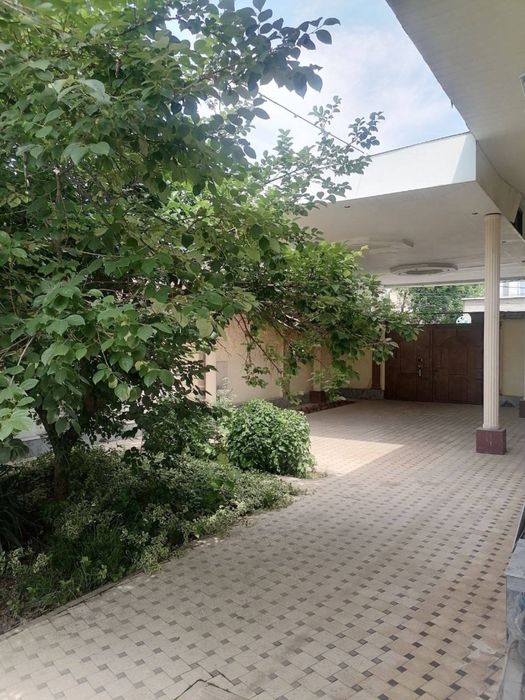 Сдается участок, ориентир Российское посольство ( н635 )