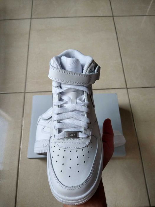 Air Force 1 Mid Albi (40) FULLBOX PREMIUM | Livrare cu verificare
