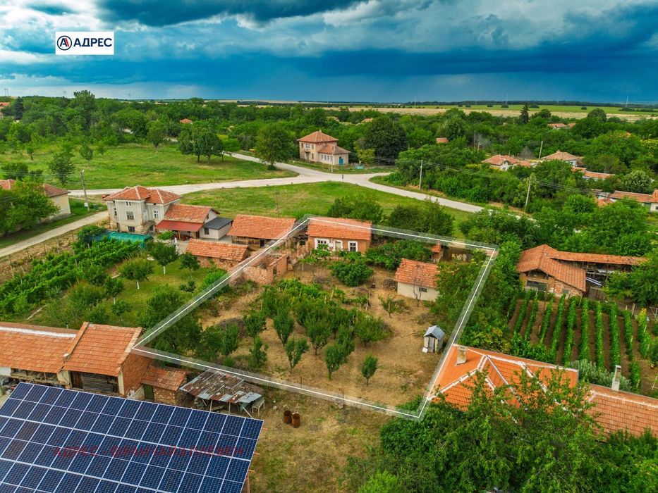 Продава се Къща в с. Пелишат, Област Плевен - 85 кв.м за 293 €/кв.м - Снимка #3