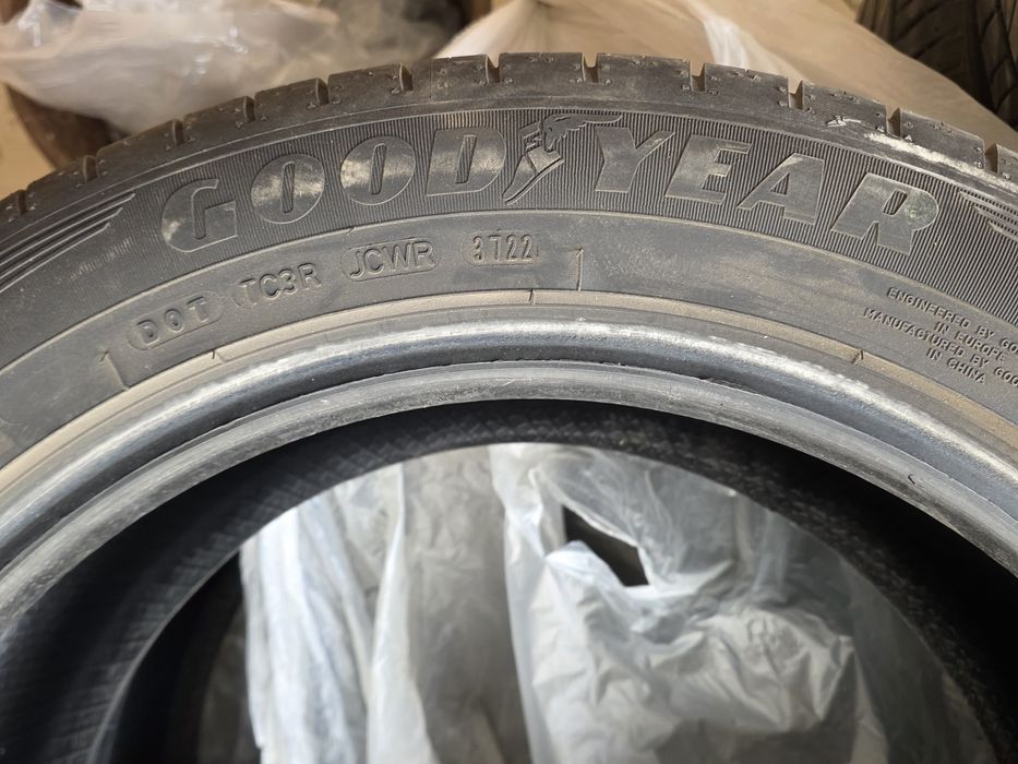 Шины GoodYear 215/55/R17