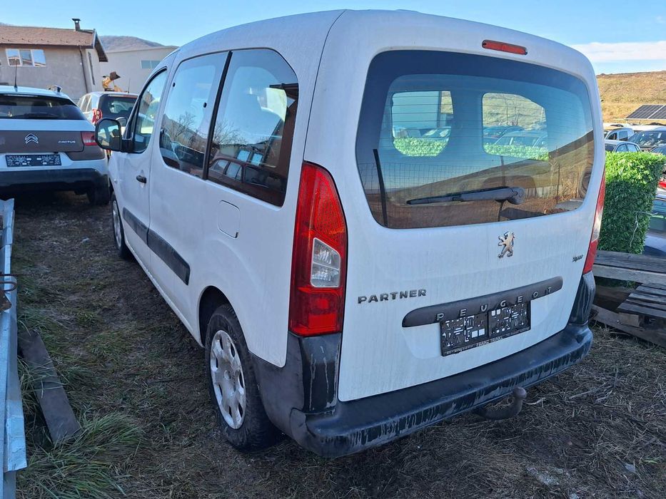 Peugeot Partner 1.6 hdi 8v на части 2013г berlingo