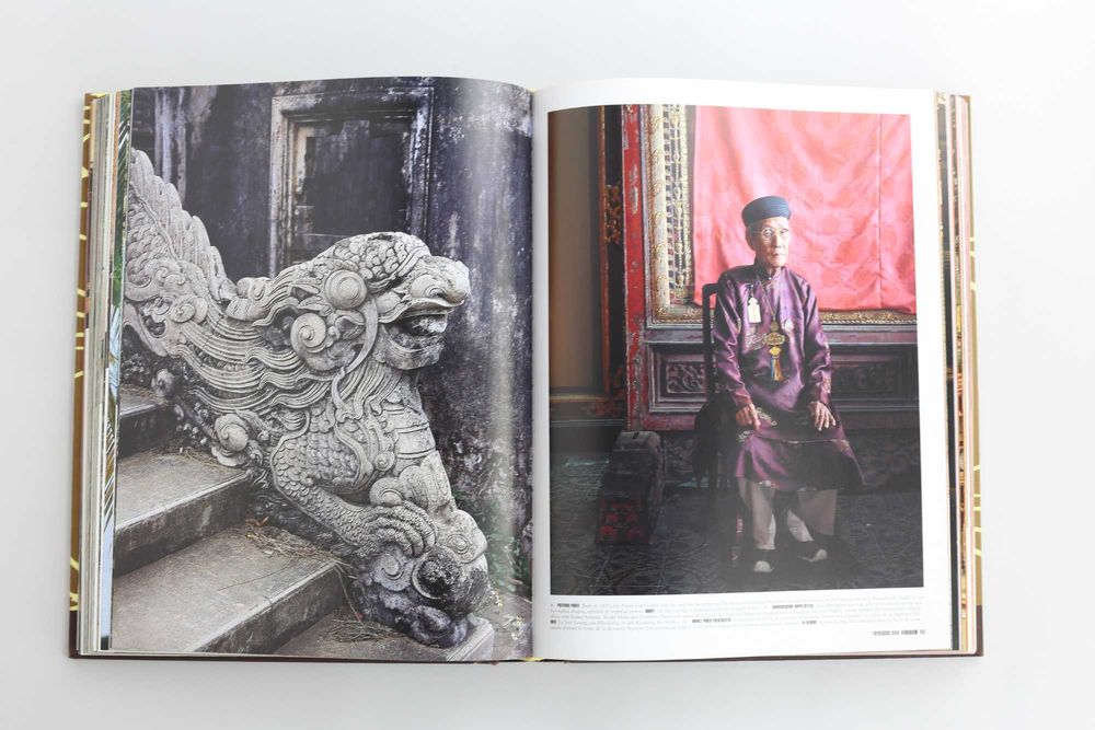 Комплект от два невероятни книги-албума Inside Asia на изд.Taschen.