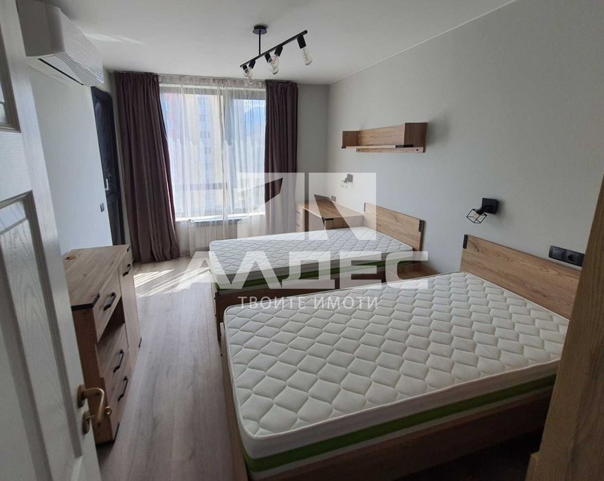 Дава се под наем Тристаен апартамент в София, Изток - 120 кв.м за 1196.97 € - Снимка #6