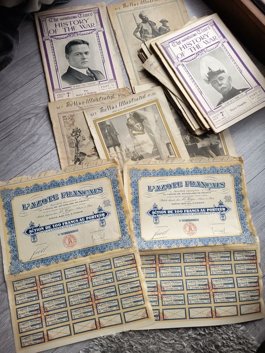 Lot de ziare și reviste militare din razboi