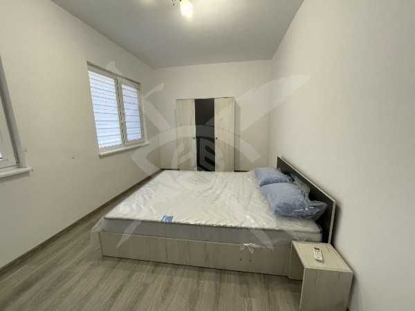 Дава се под наем Четиристаен апартамент в Пловдив, Тракия - 86 кв.м за 648.21 € - Снимка #6