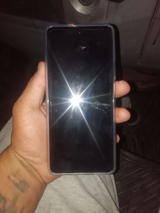 Техно Спарк 20 про