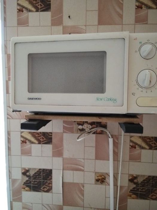 Продам микроволновку