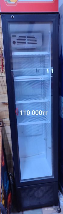 Витринные холодильники бу