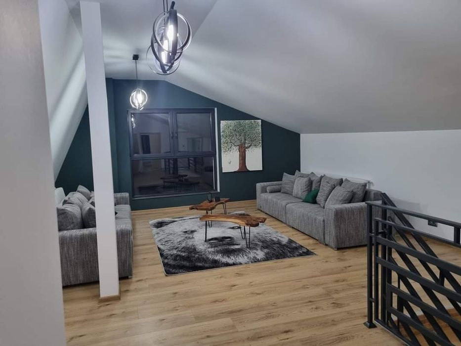 Închiriez cabana cu piscina interioara-Vila Teta Porumbacu de Sus