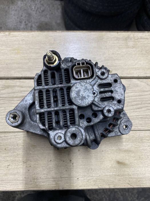 Генератор Монтеро Спорт