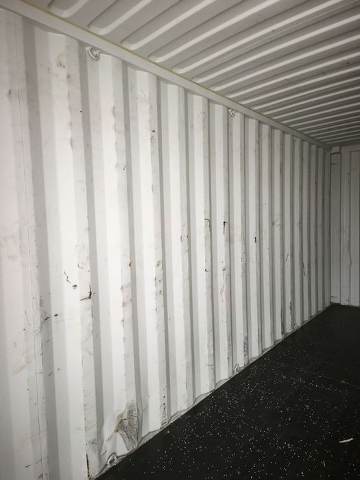 Konteynerlar Sotiladi Sifat zo'rlaridan