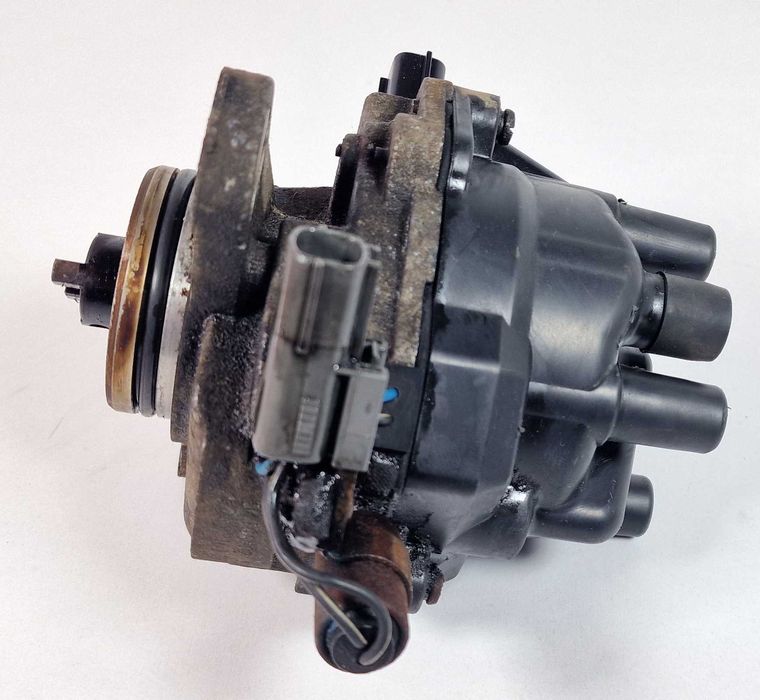 Делко Nissan Almera Primera Sunny 1.6 22100-1N000 Нисан D4T93-02