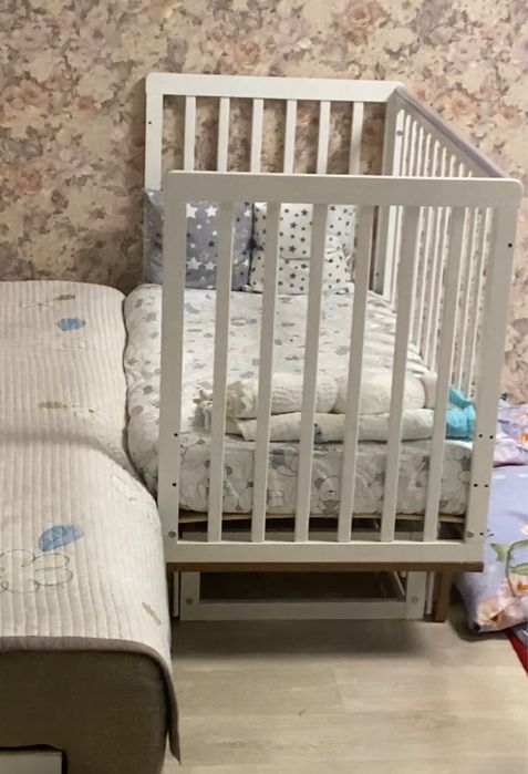 Продам кроватку детскую