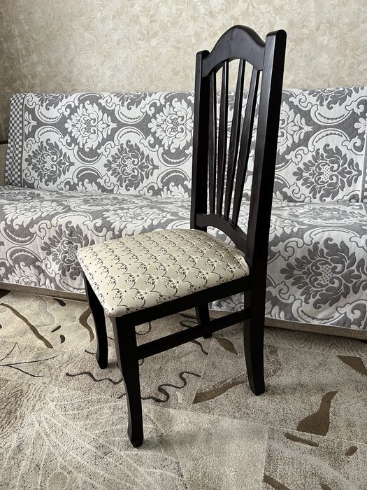 Продам стулья в отличном состоянии