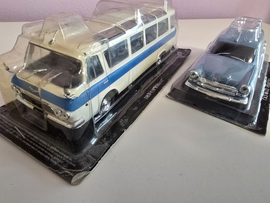 Macheta Volga si Autocar 1/43