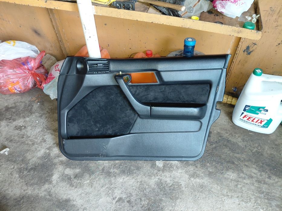 Обшивки до рест бмв е34