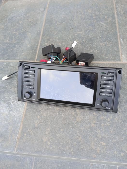 Vând navigație android e 39