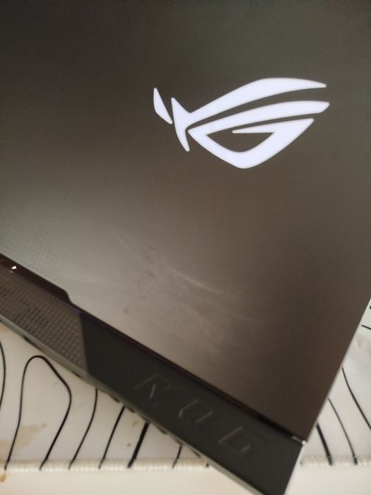 Игровой Asus Rog Strix g15