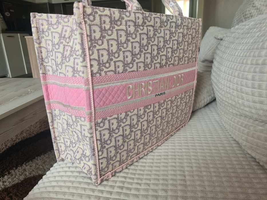 Чанти Balmain, Gucci, Dior