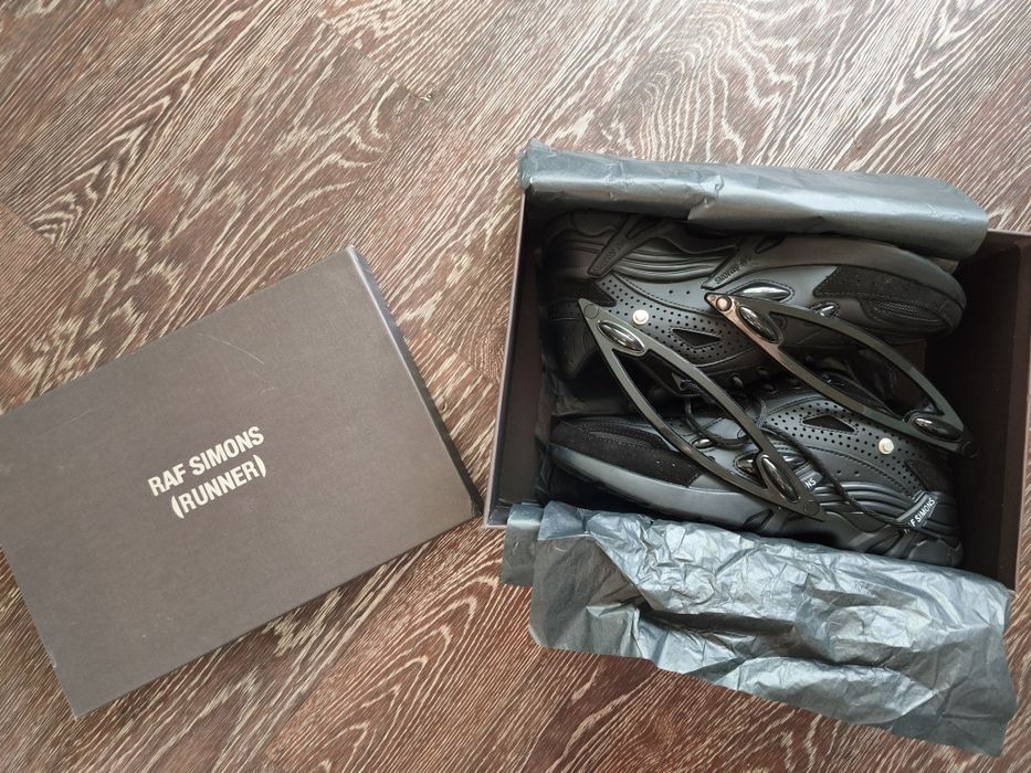 Raf Simon's cylon 21 черные