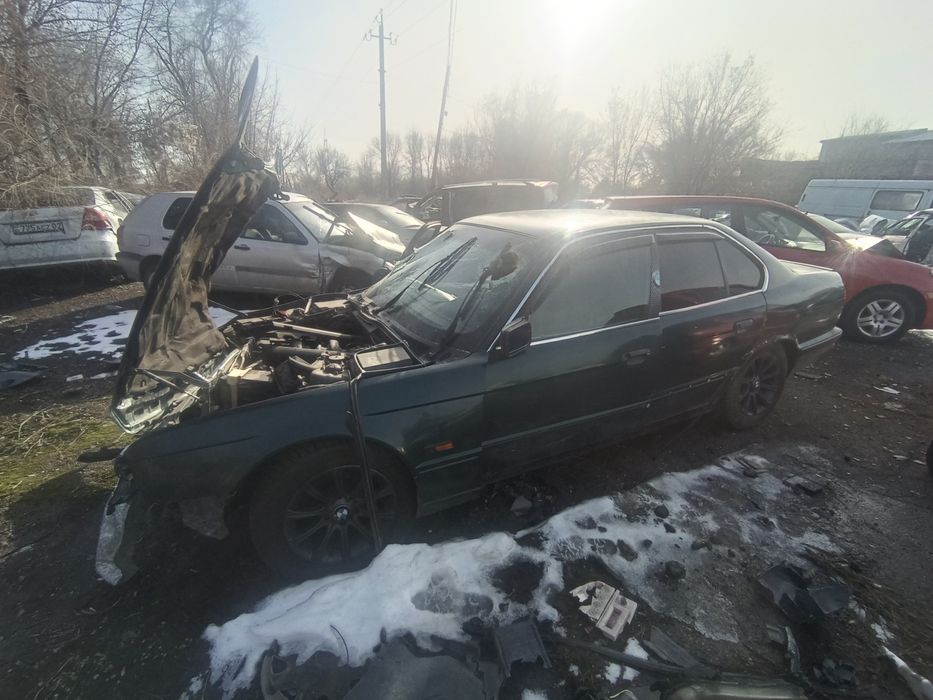 БМВ 520 2л механикалық