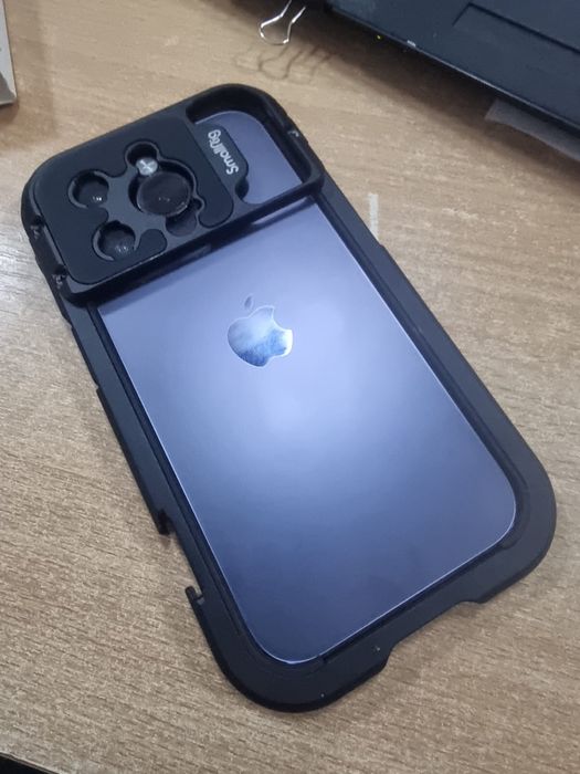 Chage SmallRig pentru iPhone 14 PRO