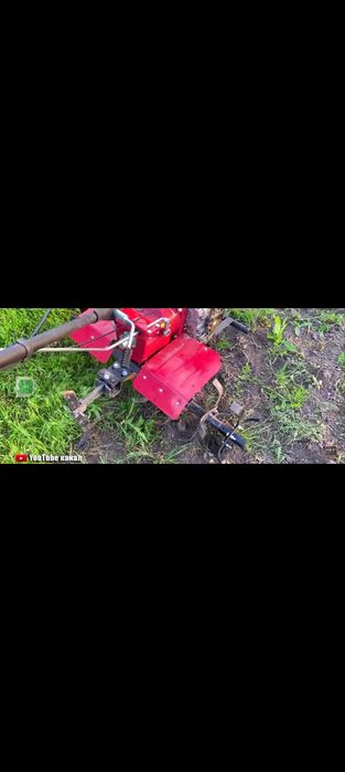 Вспашка земли мотоблоком