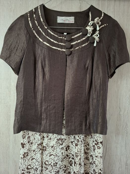 Costum rochie+sacou mărime 38