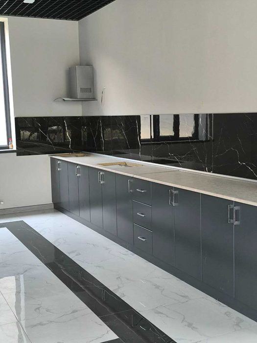 Сдаётся здание 1080м2, ул Сагбон