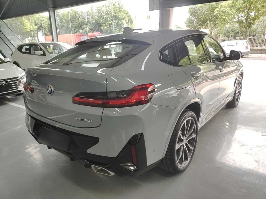 BMW X4 xDrive 30i M Sport Package