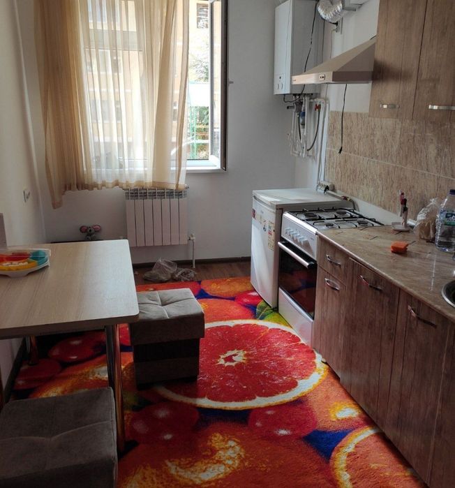 Сдаю квартиру на бочках горы новостройка