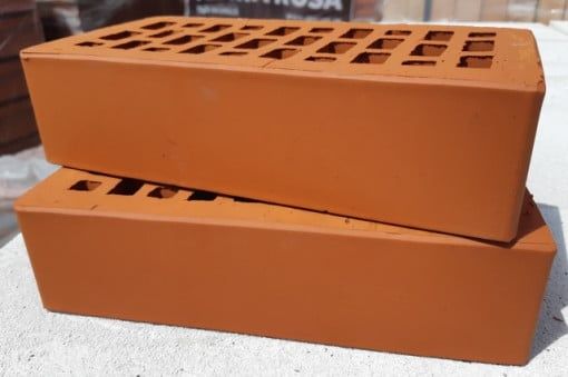 Cărămida pentru fațade, grătare, garduri 250x120x65