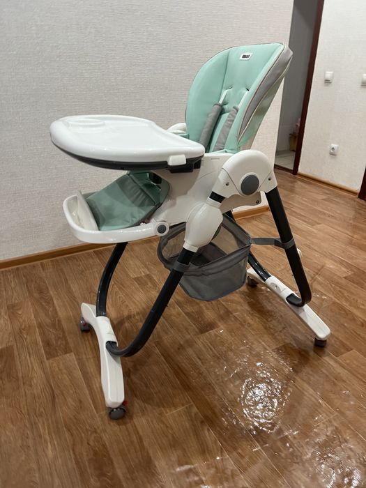 Детский стул для кормления