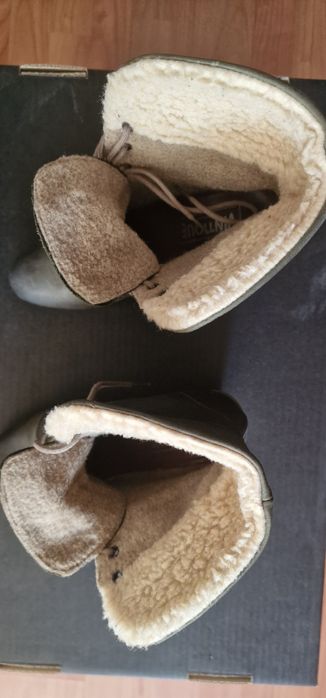 Ghete piele si îmblănite de iarna